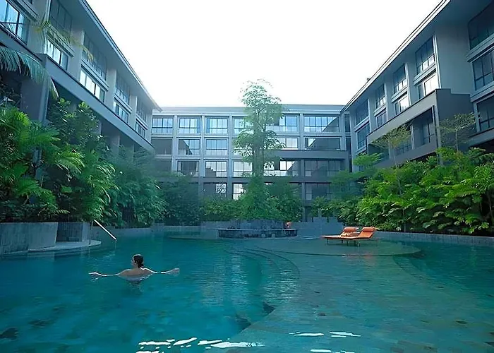 Lavaya Bali 5*