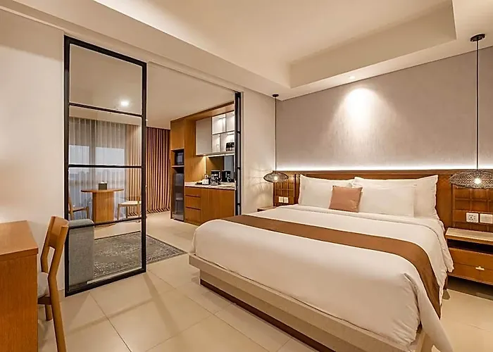 Lavaya Bali 5*